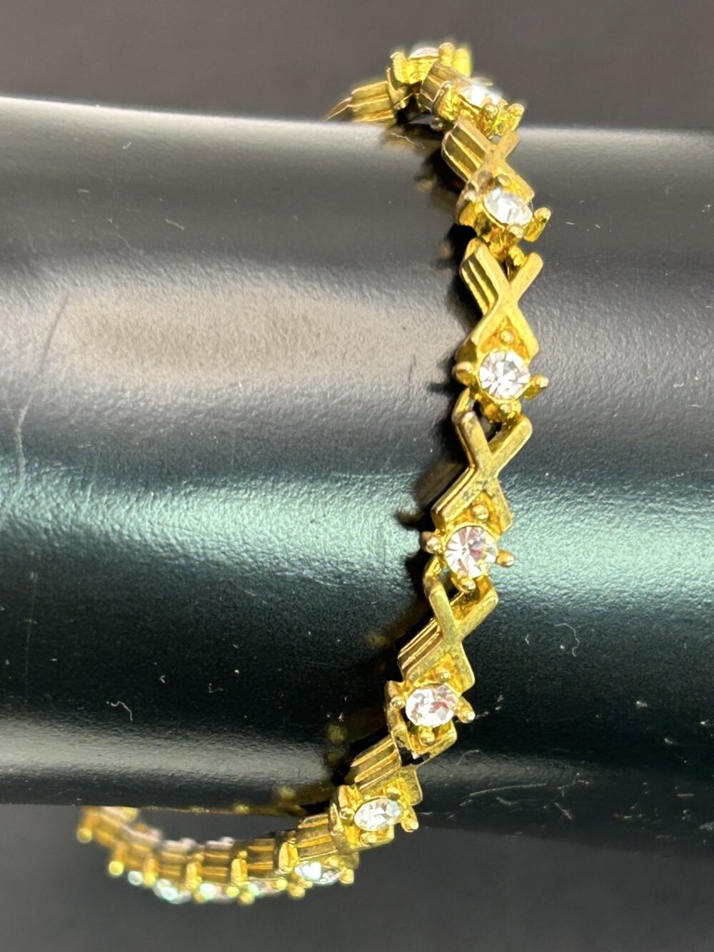 Vintage X Link Tennis Bracelet Gold Tone Clear Rhinestone 7.75" Box Clasp